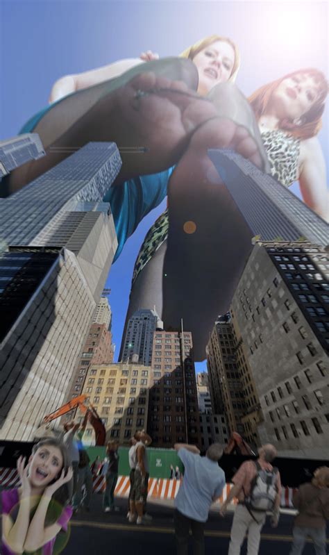 A Giantess Image made by fan xPRimoX .